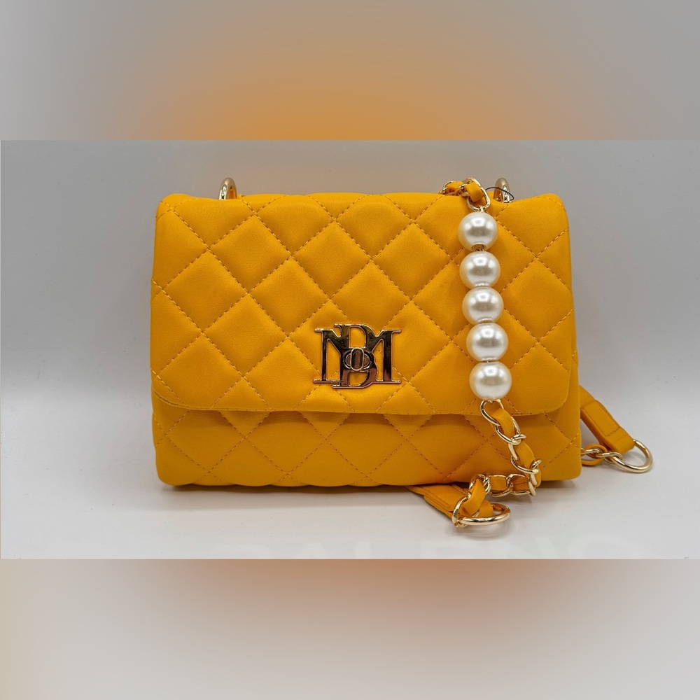 New Badgley Mischka Yellow Quilted Pearl Shoulder Strap Bag